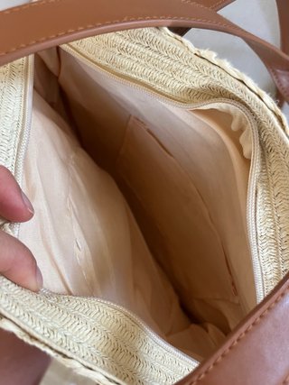 Bolso de esparto redondo con mandala hecha a mano