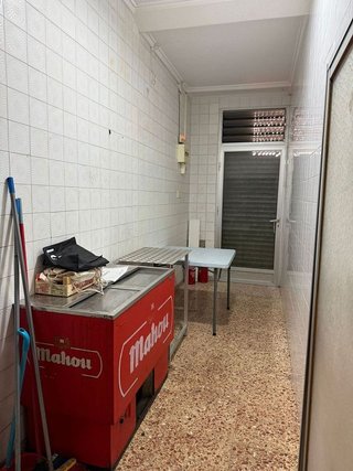 Local comercial en alquiler en Carrús Oest - El Toscar en Elche