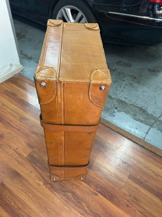 Maleta de cuero vintage