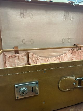 Maleta de cuero vintage