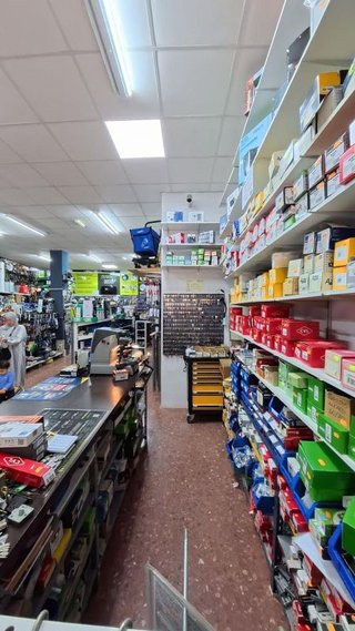 Local comercial en venta en Centro en Chiva