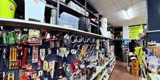 Local comercial en venta en Centro en Chiva