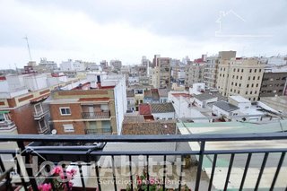 Piso en venta en El Cabanyal- El Canyamelar en Valencia