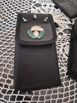 Custodia tattica da cintura per cellulare