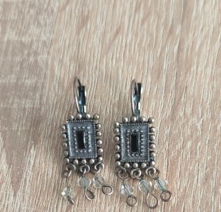 Pendientes vintage piedra negra y abalorios
