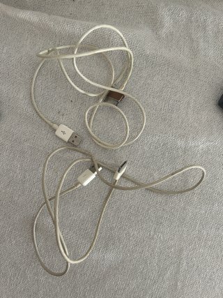 iPod Nano 3ª Gen 8GB Negro + Cables Pantalla rota
