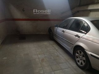 Garaje en venta en Cementiri Vell en Terrassa