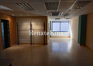 Local comercial en alquiler en Les Planes en Hospitalet de Llobregat, L´
