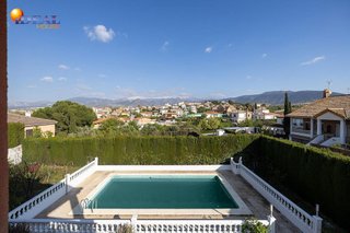 Chalet en venta en Otura