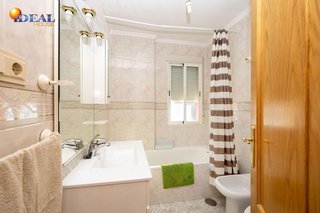 Chalet en venta en Otura