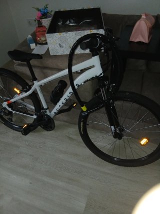 Bicicleta Rockrider con candado