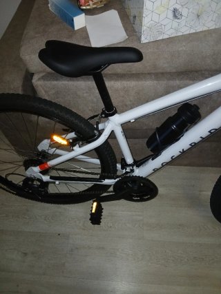 Bicicleta Rockrider con candado