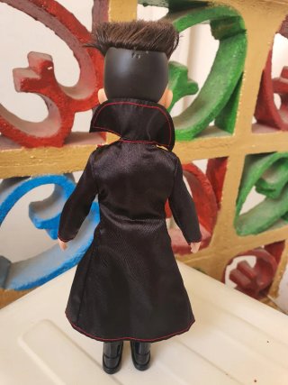 Bratz Boyz Masquerade Penn Vampiro.