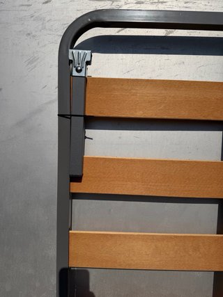 Somier 135x180cm Metal y Madera
