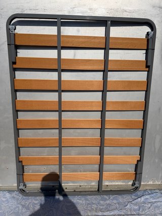 Somier 135x180cm Metal y Madera