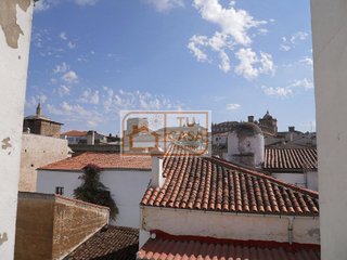 Piso en alquiler en Ciudad Monumental en Cáceres
