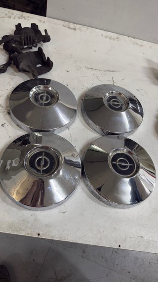 Tapacubos Opel Clásico Cromado