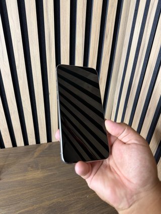 iPhone 15 Pro Max E-Sim Natural