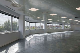 Oficina en alquiler en Almeda - El Corte Inglés en Cornellà de Llobregat