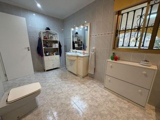 Chalet en venta en Urbanizaciones en Llíria