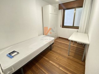 Piso en alquiler en Ensanche - Sar en Santiago de Compostela