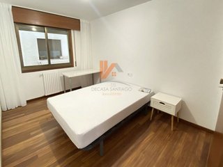 Piso en alquiler en Ensanche - Sar en Santiago de Compostela