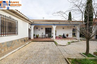 Chalet en venta en Otura
