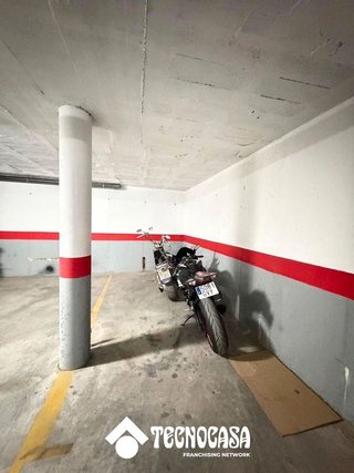 Garaje en venta en Álora