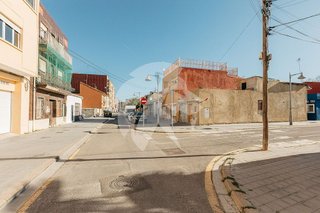 Local comercial en venta en Natzaret en Valencia