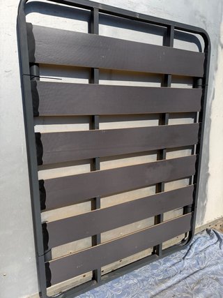 Somier 135x180cm Metal y Madera