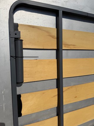 Somier 135x180cm Metal y Madera