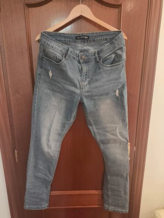 Lote de ropa de hombre. 10 prendas