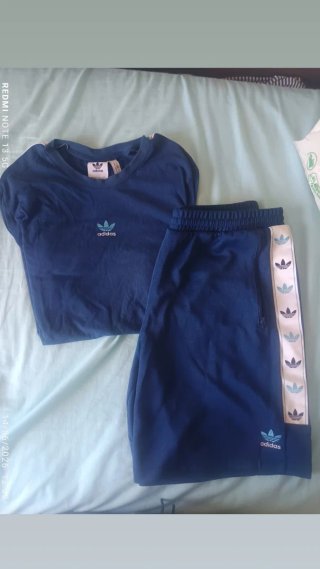 Conjunto Adidas azul