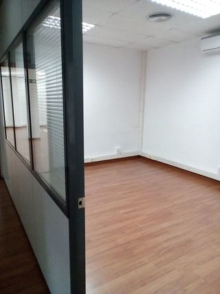 Oficina en alquiler en El Barral Ferial en Coslada
