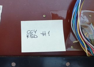 Teclado Commodore 64 C64 (breadbin)