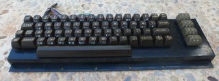 Teclado Commodore 64 C64 (breadbin)