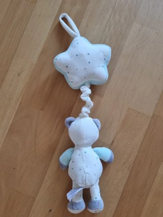 Peluche sonoro de cuerda para cuna de bebé