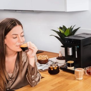 Cafetera Cecotec Cremmaet Compact Steam
