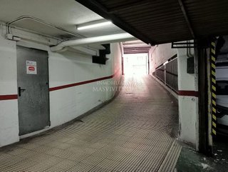 Garaje en venta en O Berbés - Peniche en Vigo