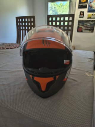 Casco MT Helmets i casco hebo son en xl