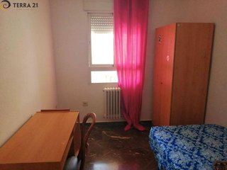 Piso en alquiler en Renfe - Bulevar 1º y 2º Fase en Jaén