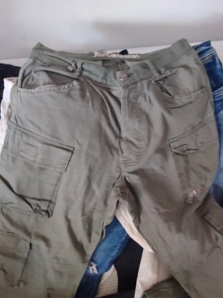 Pantalones vaqueros varías marcás, zara, Bershka ,