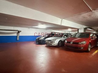 Garaje en venta en Praza España - Casablanca en Vigo