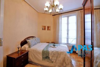 Piso en venta en Puerto Chico en Santander