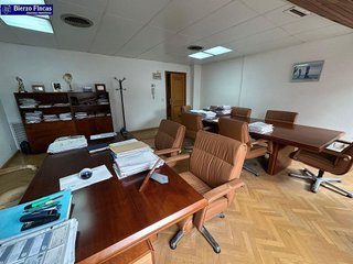 Oficina en venta en Centro en Ponferrada