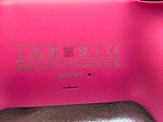 Mando original Sony DualSense para PS5.