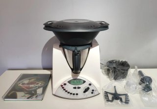 TERMOMIX TM31 ECCELLENTE. Lame e accessori nuovi