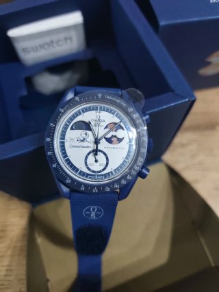 Omega x Swatch Moonshine gold