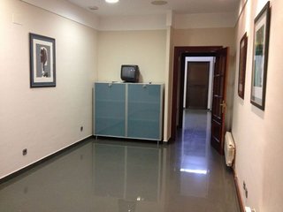 Oficina en alquiler en Milán - Pumarín - Teatinos en Oviedo