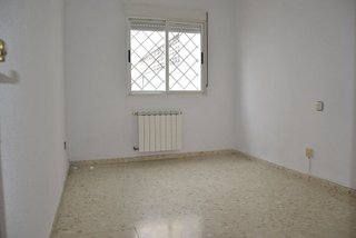 Casa adosada en venta en Los Pinos-El Pilar en Plasencia
